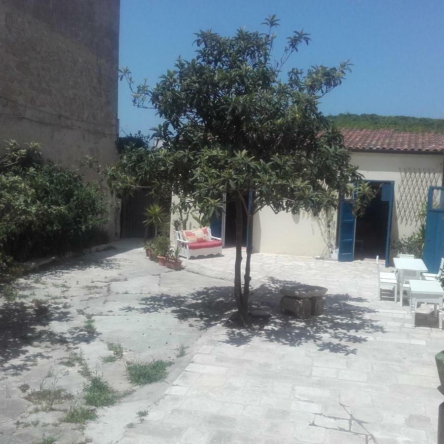 مبيت وإفطار برينديسي Il Cortile Della Monaca المظهر الخارجي الصورة